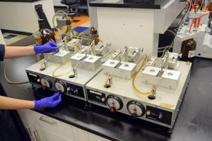 ANALYTICAL FERROGRAPHY